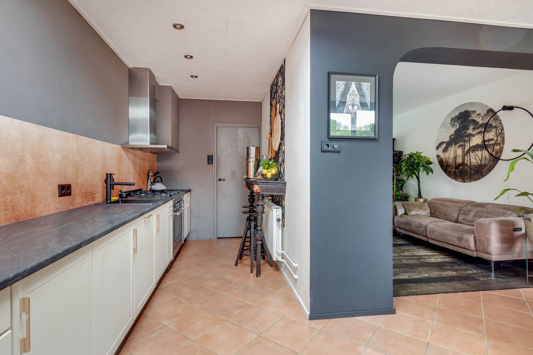 Foto 9 van Henri Jonasstraat 7