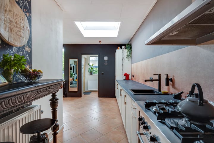 Foto 10 van Henri Jonasstraat 7