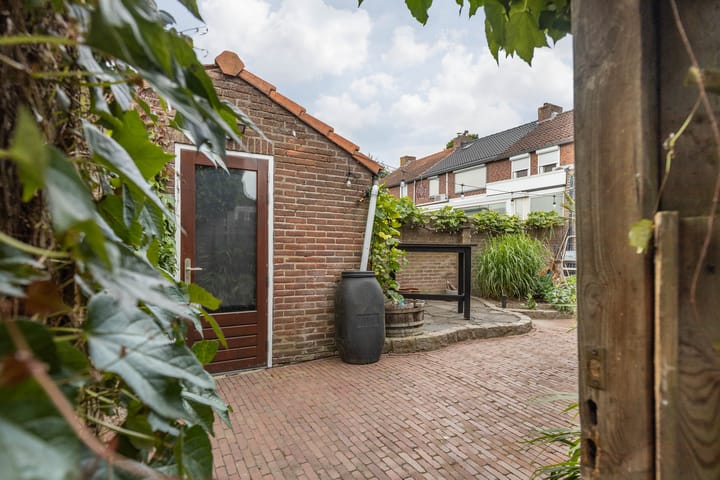 Foto 20 van Henri Jonasstraat 7