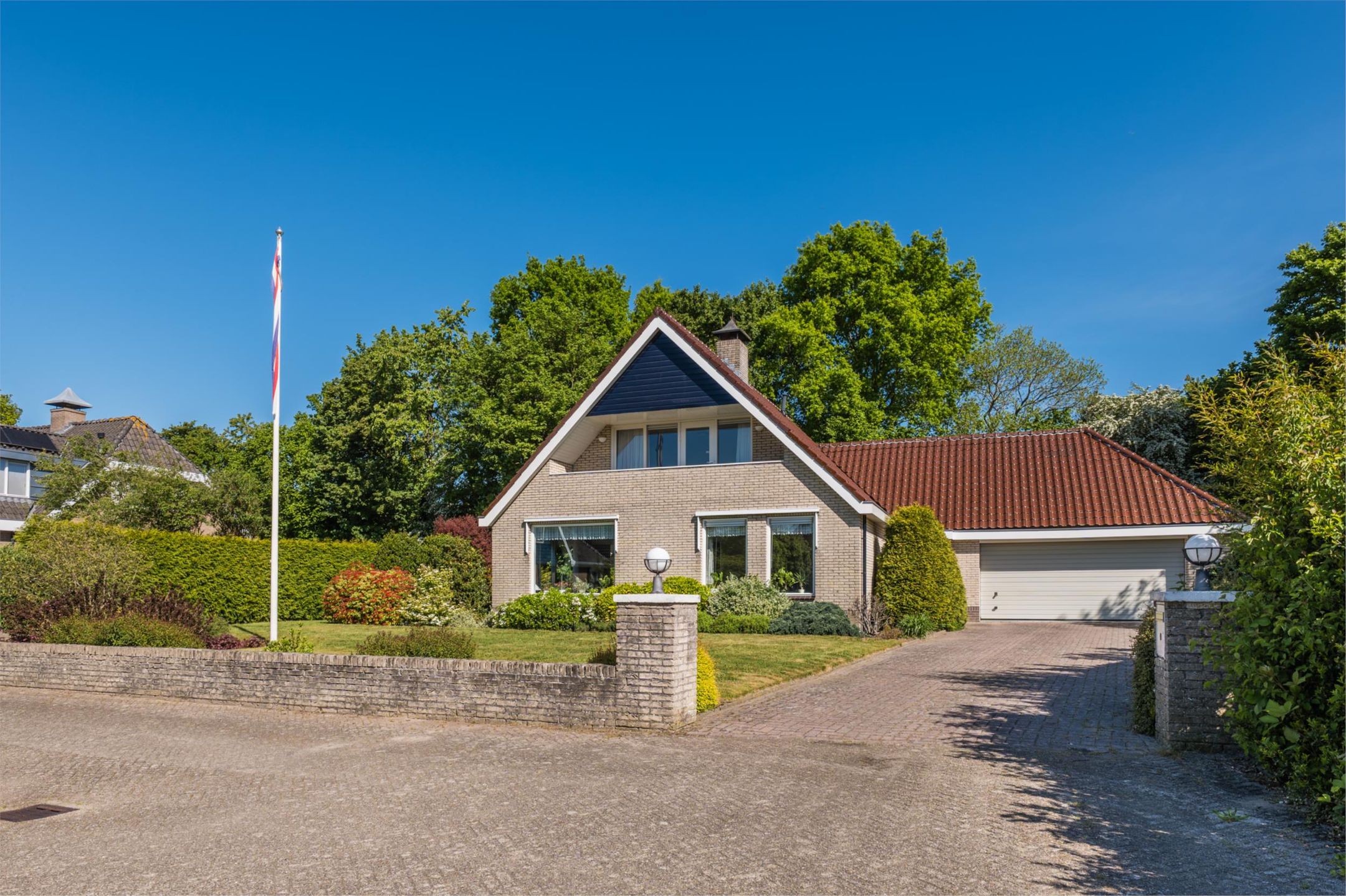 Photo 3 of Stelmaker 9