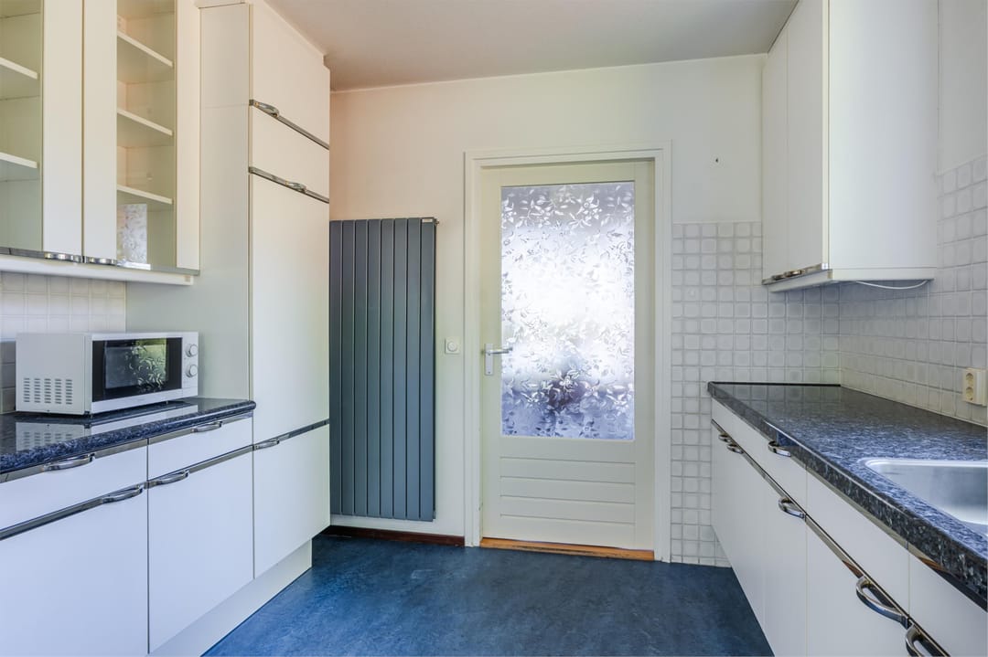 Photo 17 of Stelmaker 9