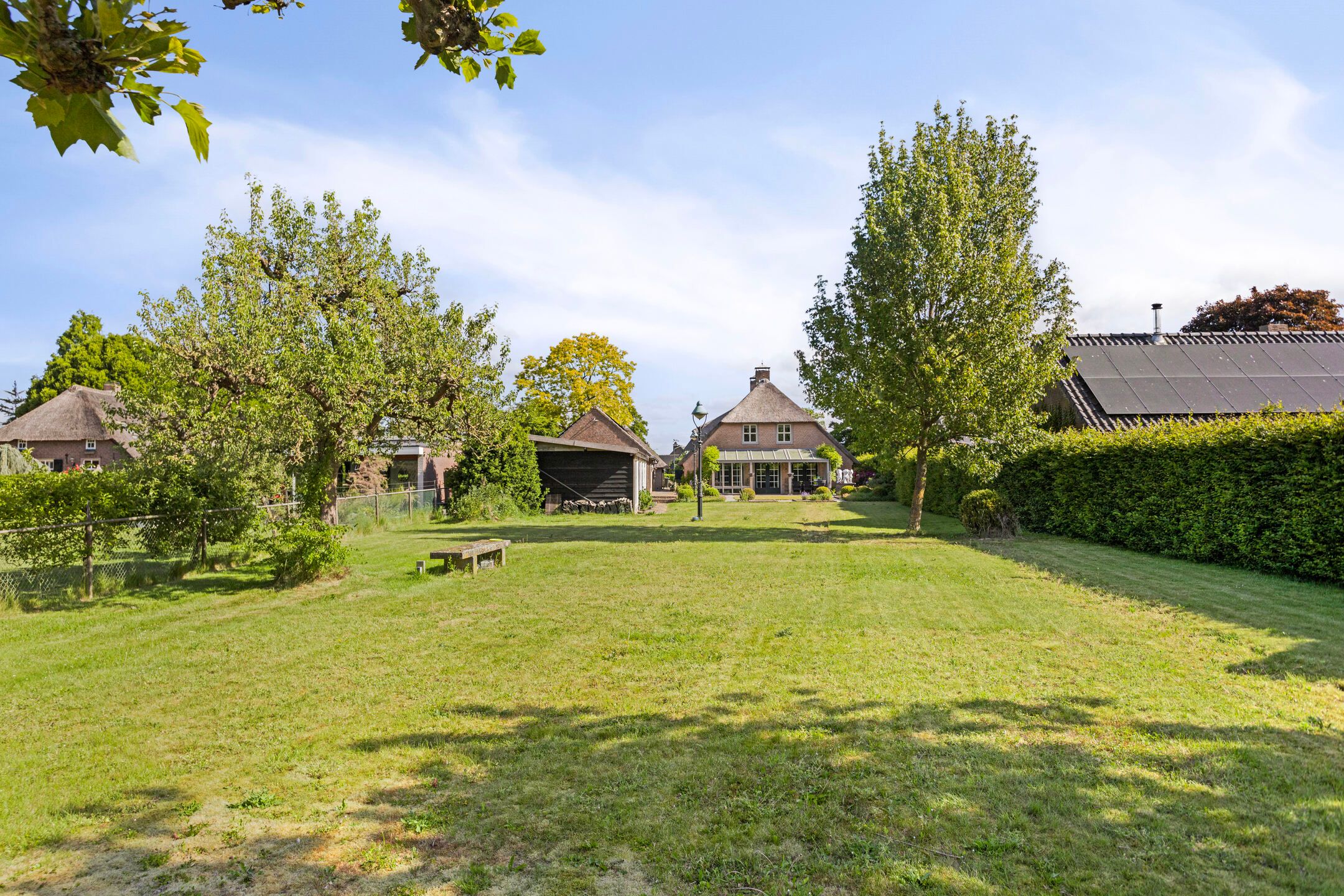 Foto 3 van Middenweg 2