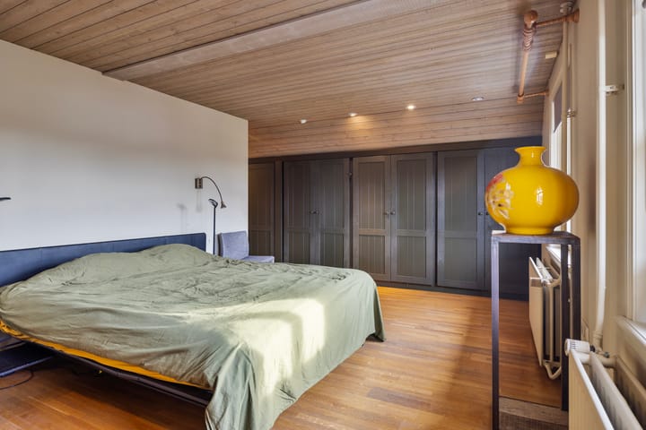 Foto 28 van Middenweg 2