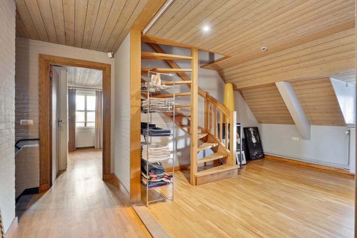 Foto 36 van Middenweg 2