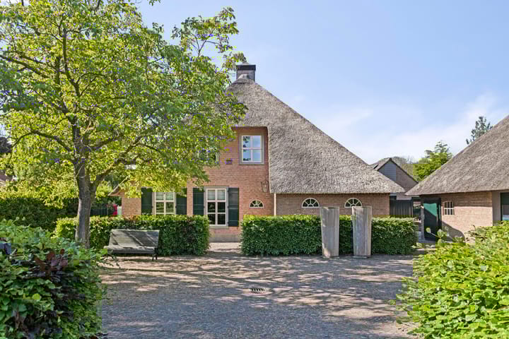 Foto 57 van Middenweg 2