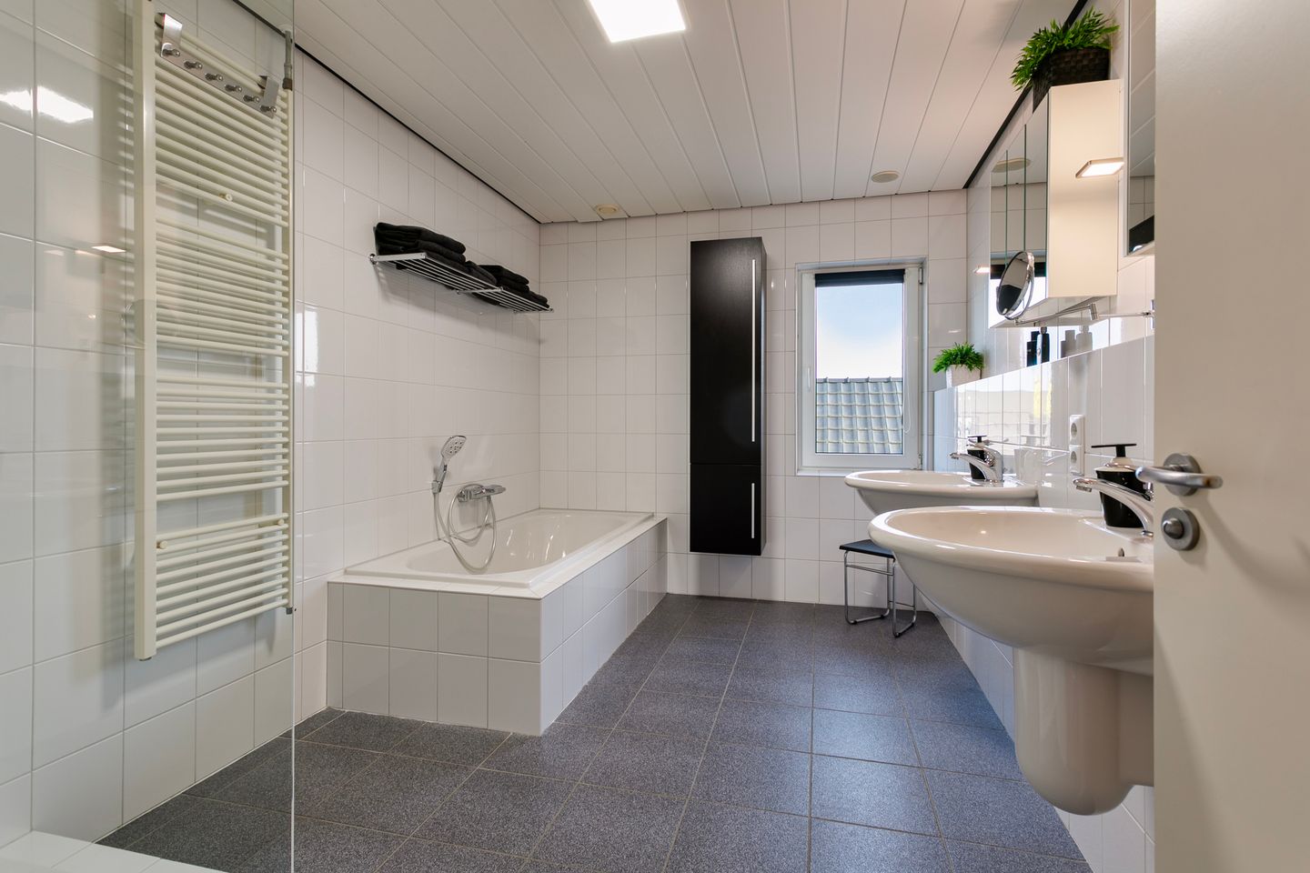 Photo 25 of Rijksweg 84