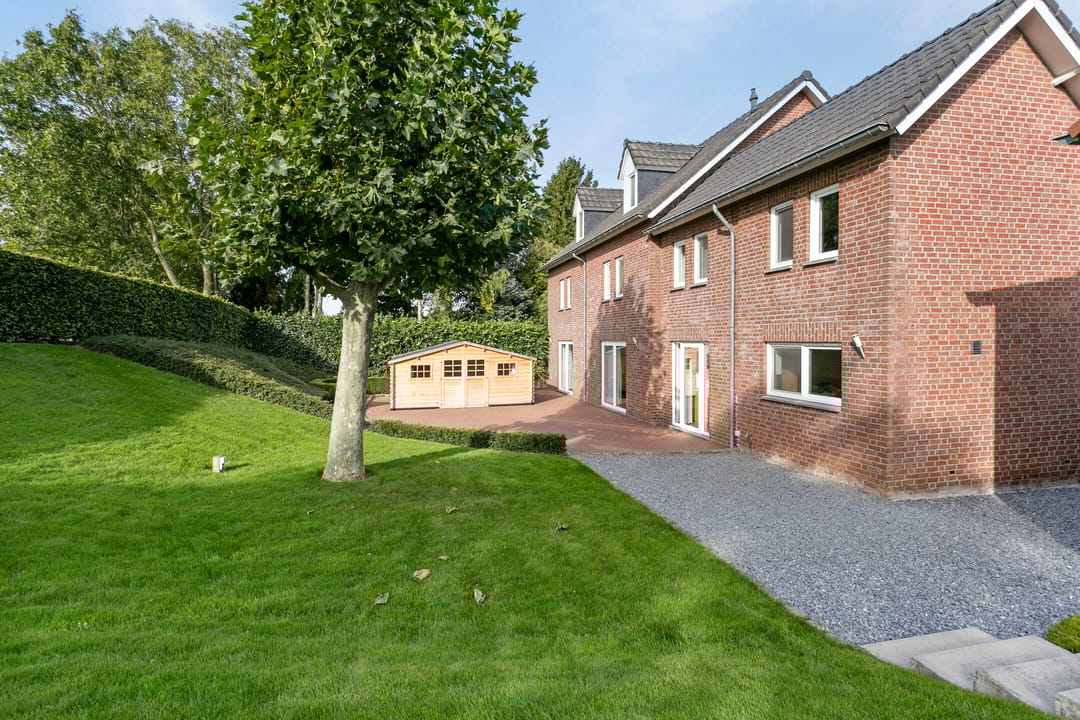 Photo 1 of Rijksweg 84