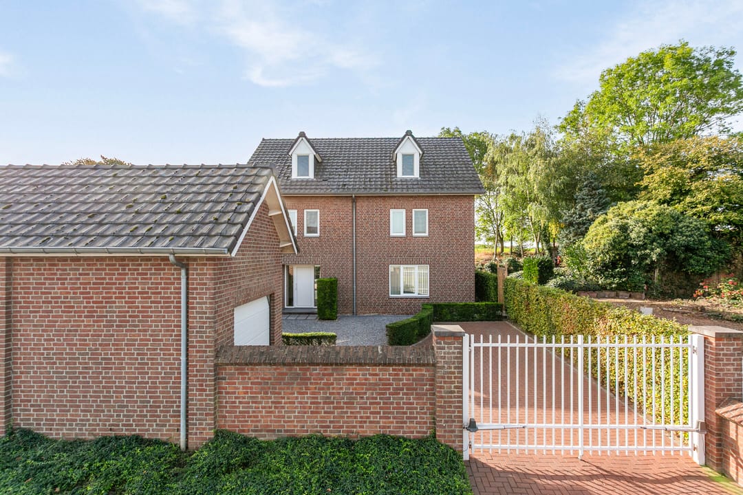 Photo 37 of Rijksweg 84