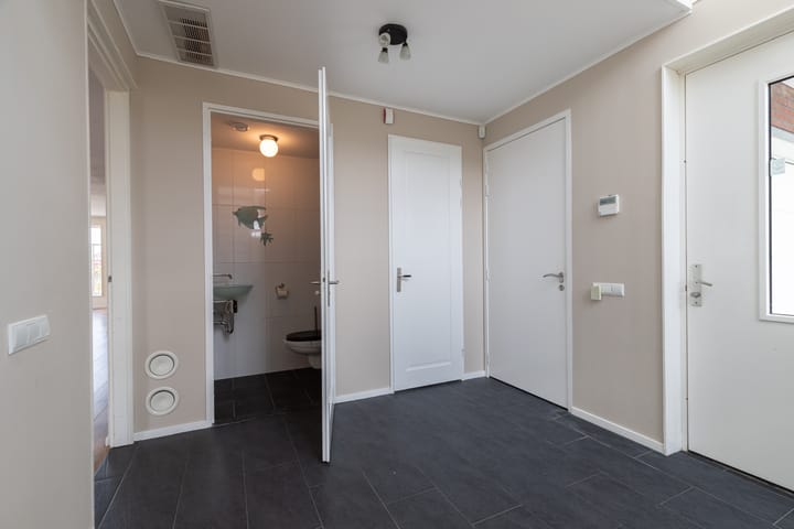 Photo 10 of Watersnip 37