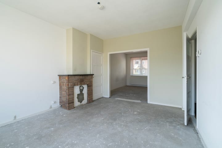 Foto 6 van Wijnandt van Elststraat 10