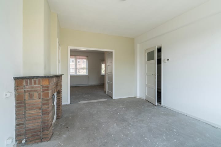 Foto 7 van Wijnandt van Elststraat 10