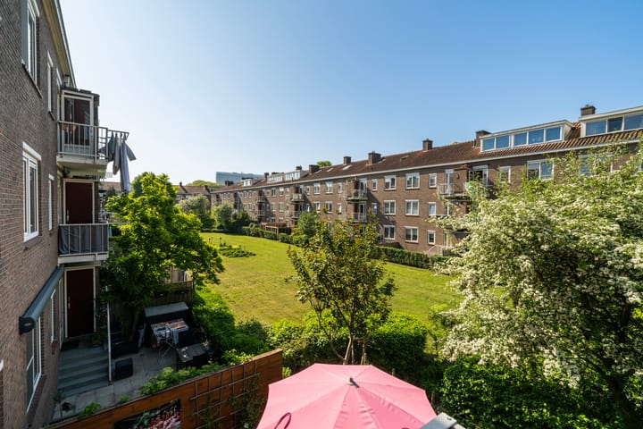 Foto 24 van Wijnandt van Elststraat 10