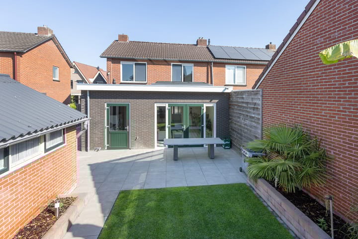 Foto 23 van Haarstraat 46