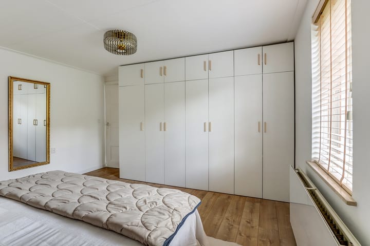 Photo 24 of Sint Odiliastraat 19