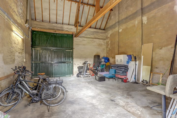 Photo 33 of Sint Odiliastraat 19