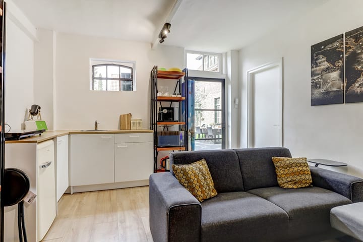 Photo 38 of Sint Odiliastraat 19