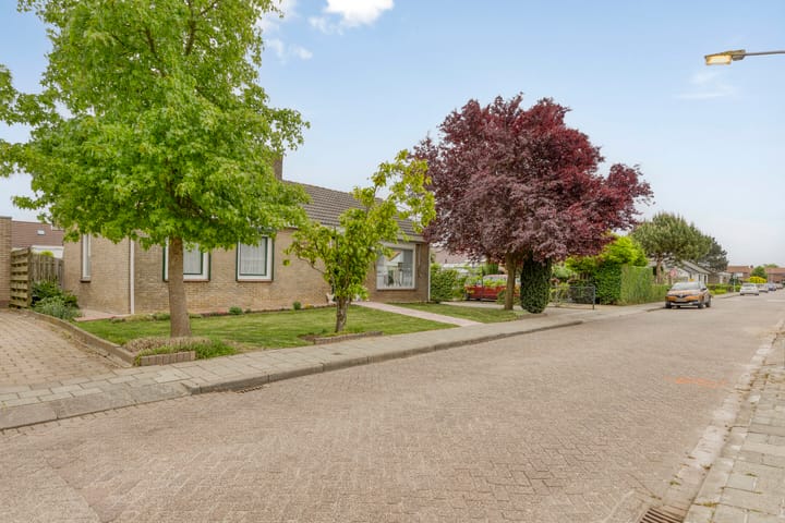 Foto 39 van Gladiolenstraat 13