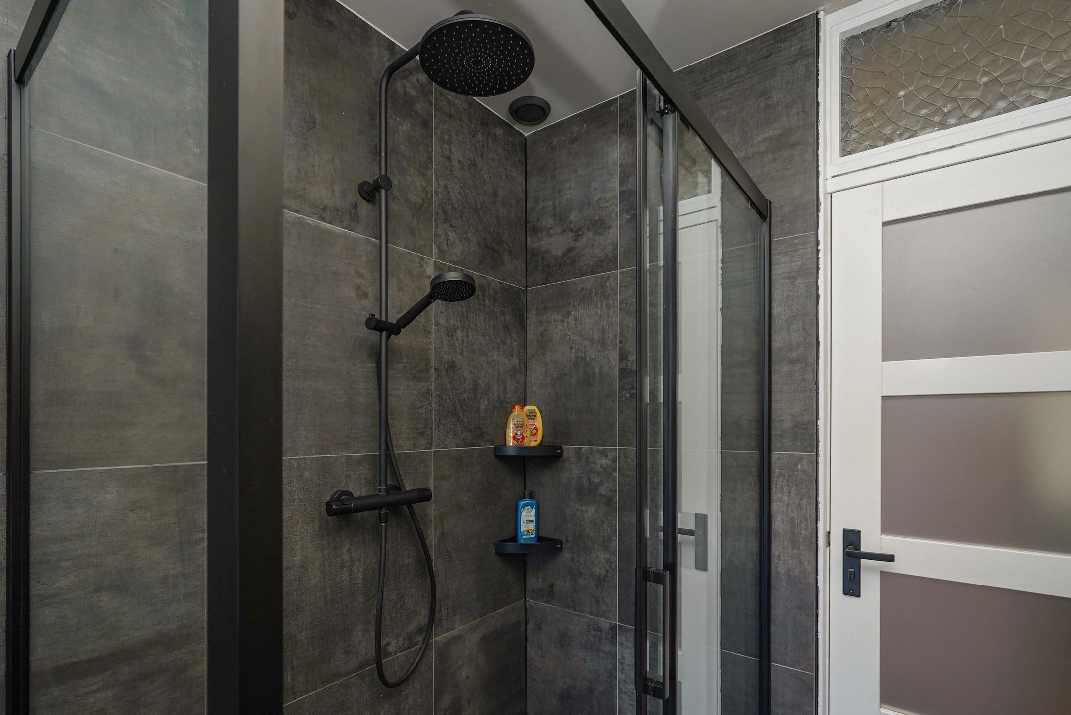 Foto 30 van Goudenregenstraat 285