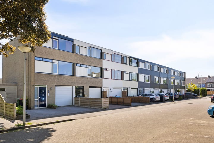 Photo 7 of Galjoen 30