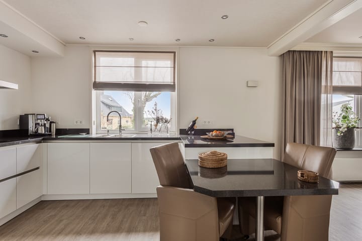 Photo 13 of Dorpsstraat 1