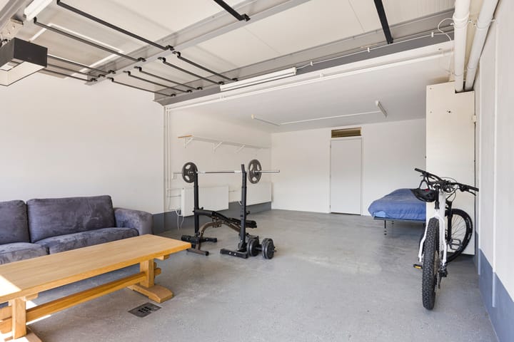 Photo 34 of Galjoen 30