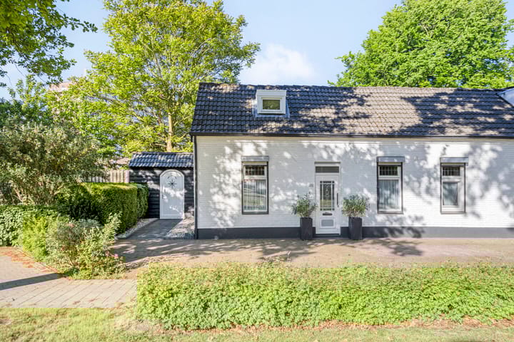 Foto 40 van Overloonseweg 39