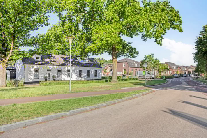 Foto 43 van Overloonseweg 39