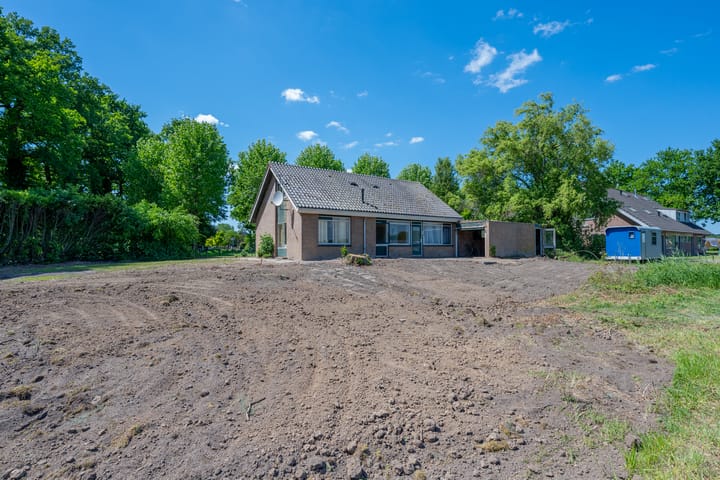 Foto 9 van Rijnsoever 1-D