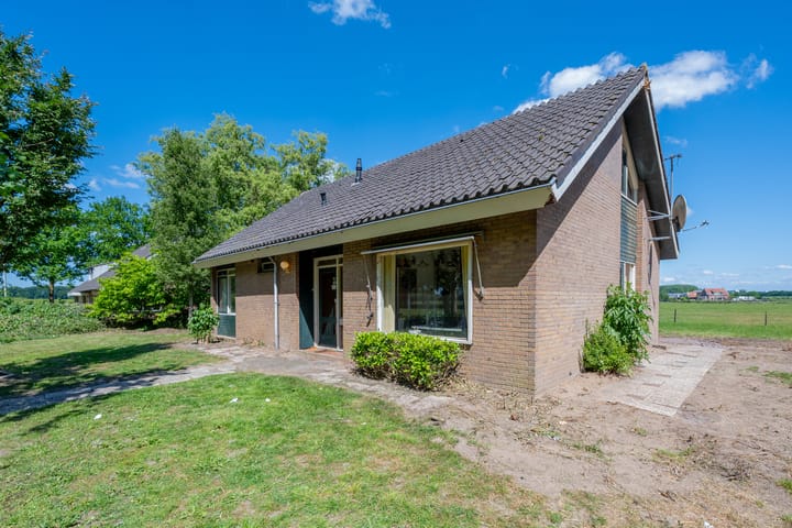 Foto 11 van Rijnsoever 1-D