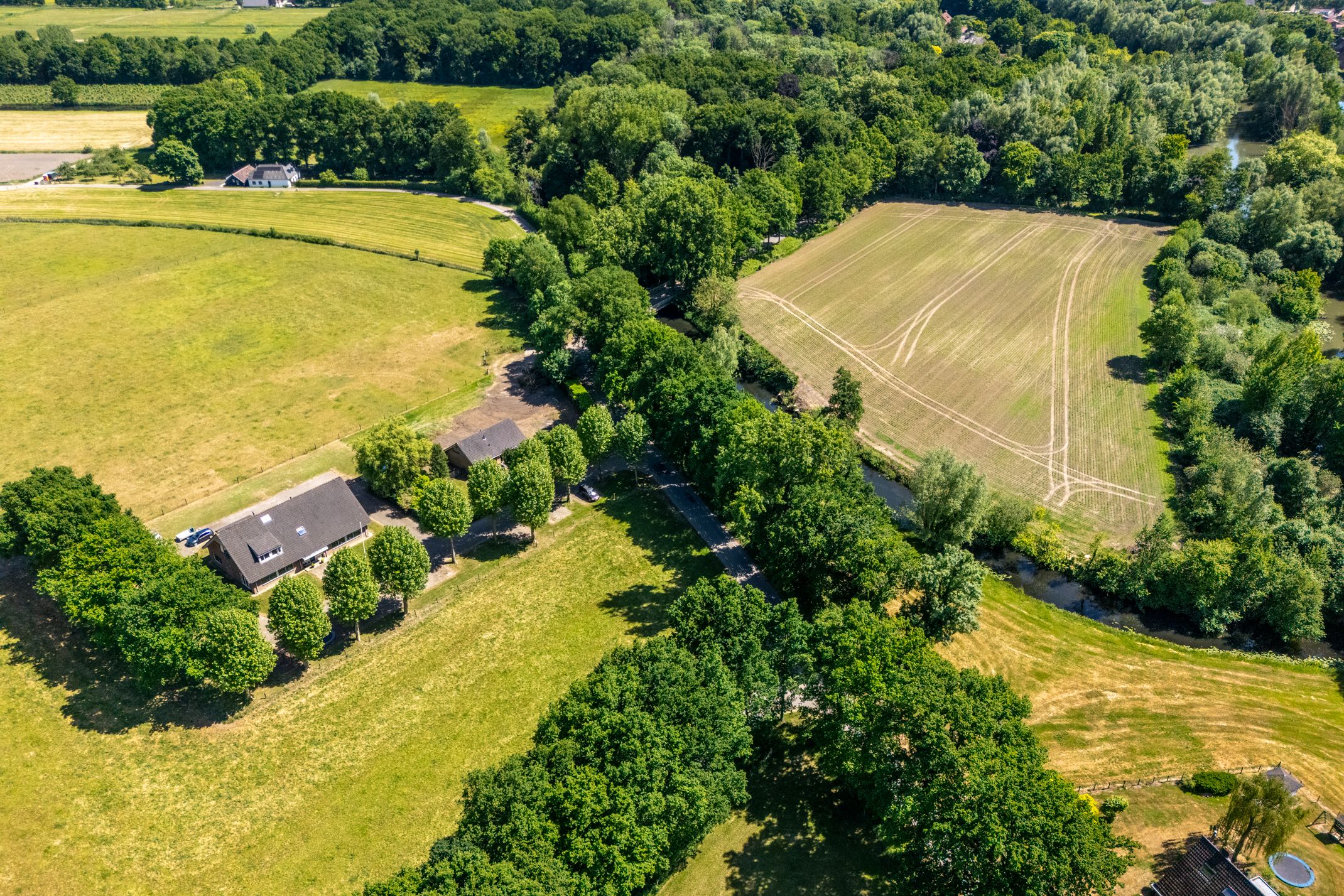 Foto 15 van Rijnsoever 1-D