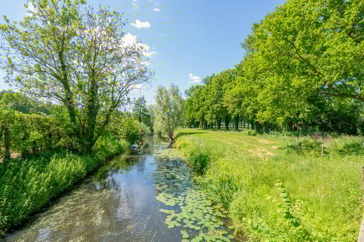 Foto 22 van Rijnsoever 1-D