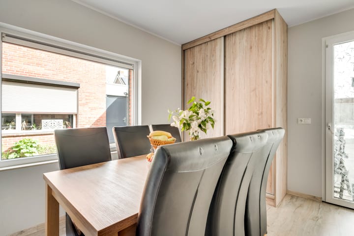 Photo 9 of Veldstraat 18