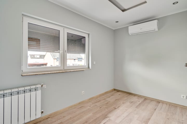 Photo 24 of Veldstraat 18