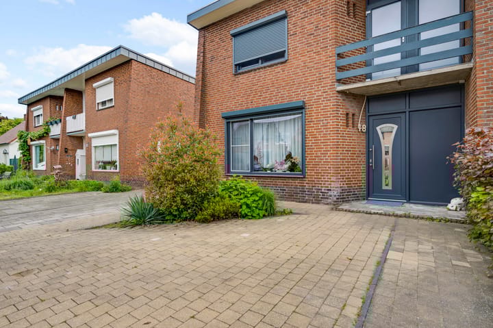 Photo 34 of Veldstraat 18