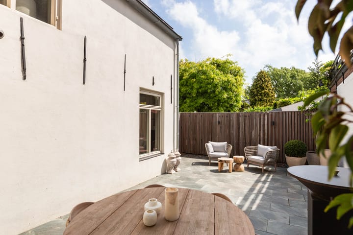 Foto 14 van Burg van der Lelijkade 16