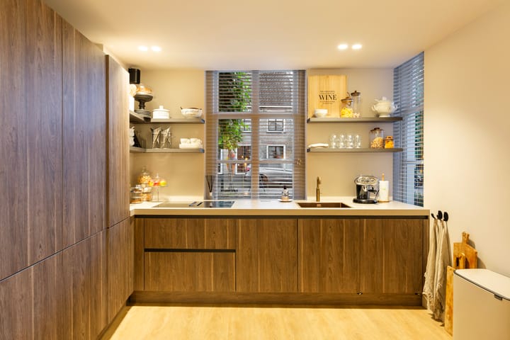 Foto 23 van Burg van der Lelijkade 16