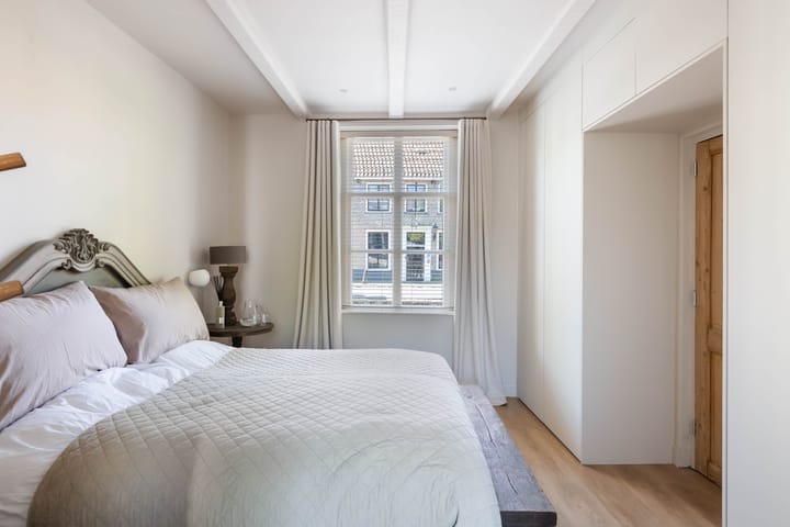 Foto 28 van Burg van der Lelijkade 16