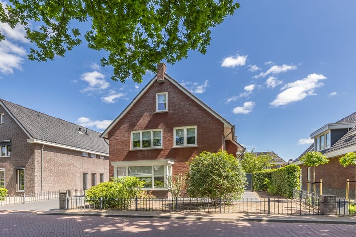 Foto 6 van Dahliastraat 42