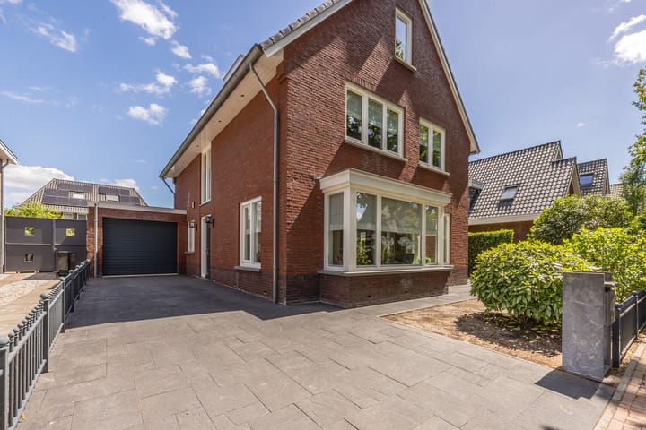 Foto 9 van Dahliastraat 42