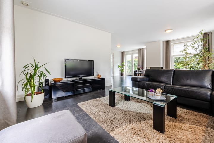 Foto 15 van Dahliastraat 42