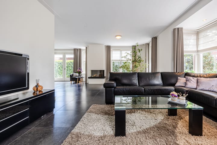 Foto 16 van Dahliastraat 42