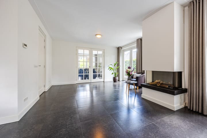 Foto 21 van Dahliastraat 42