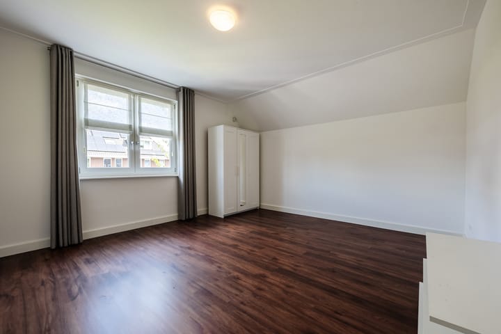 Foto 44 van Dahliastraat 42