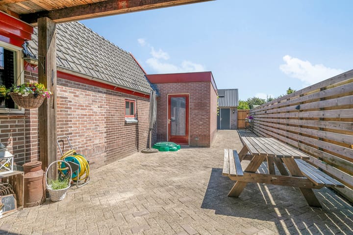 Foto 40 van Langeslag 9