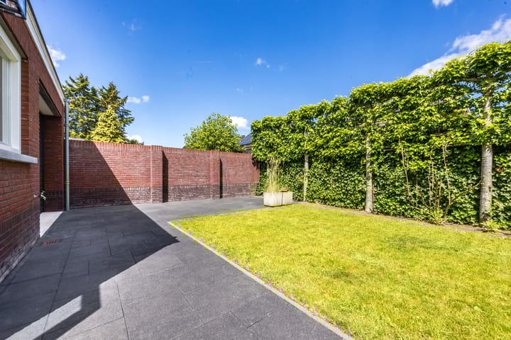 Foto 70 van Dahliastraat 42