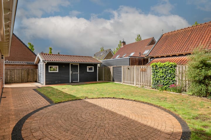 Foto 3 van de Oppervloer 19