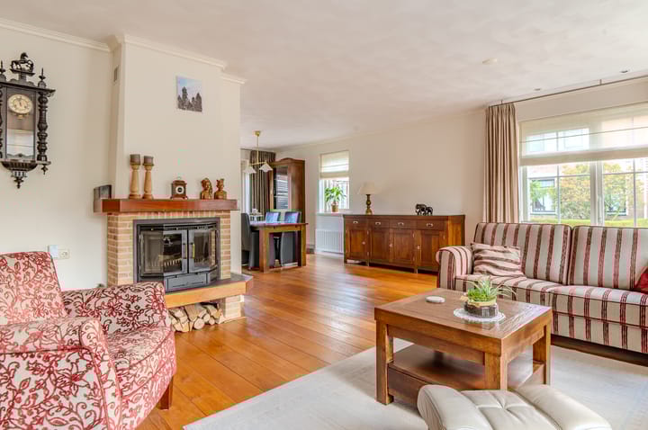 Foto 6 van de Oppervloer 19