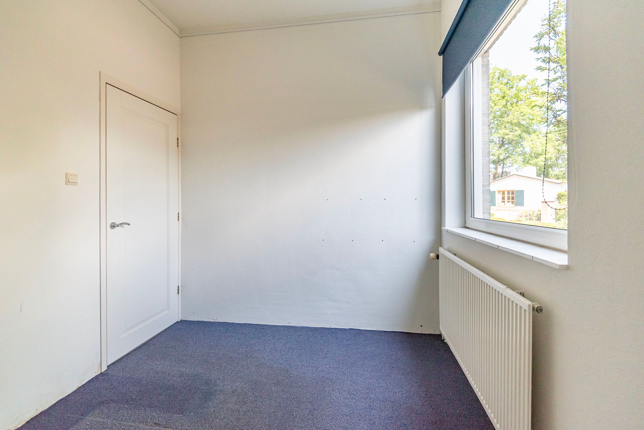 Photo 12 of Overtuin 10-A
