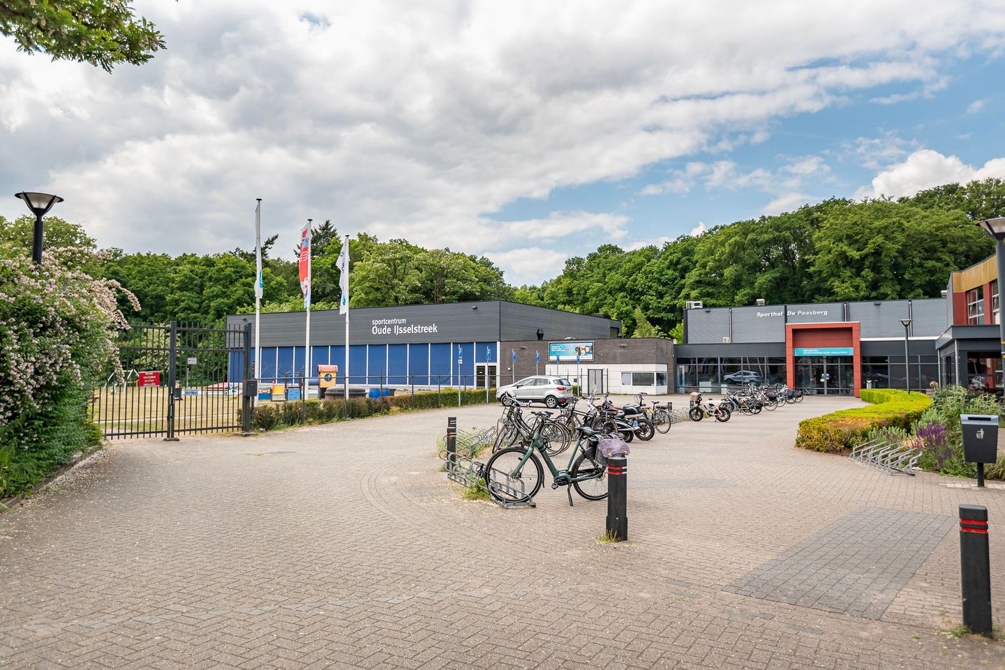 Photo 35 of Overtuin 10-A