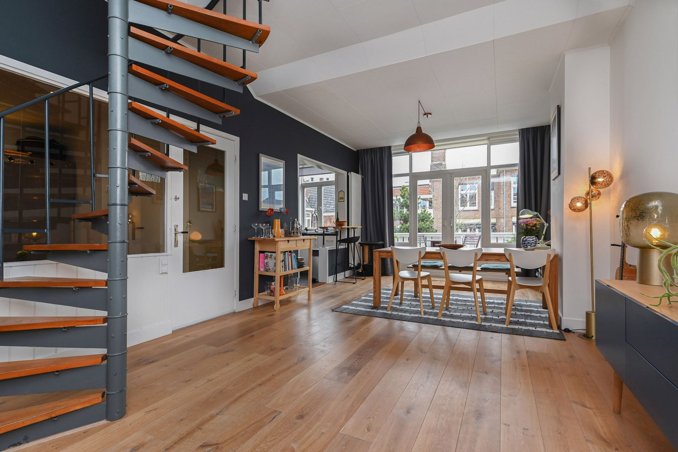 Foto 3 van Van Diemenstraat 219